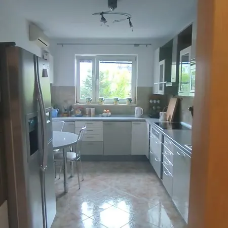 Ruhige Wohnung Zentrum Nahe Apartment